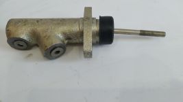 Гальмівний циліндр 15/106100 Гальмівний циліндр 15/106100